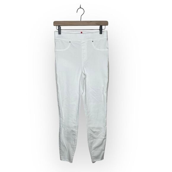SPANX White Distressed Raw Hem Pull On Tummy Control Jeans Jeggings Size Small - Picture 1 of 7